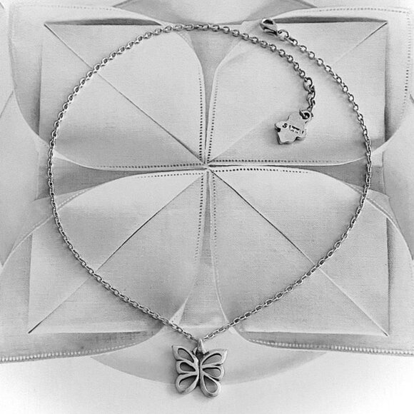 NECKLACE - Picture 4 of 5